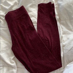 Leggings from pink VS- maroon